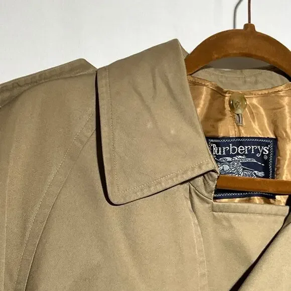 Burberry Burberrys' Trench Coat Kensington Nova Made in England sz 46R VTG Tan - Picture 12 of 16